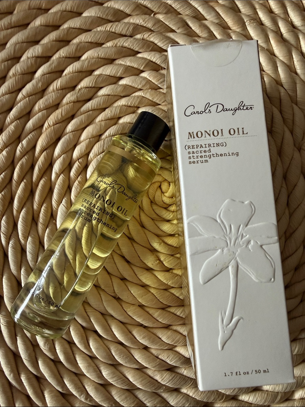 Carol's Daughter Monoi Oil Repairing Strengthening Serum — Yellow